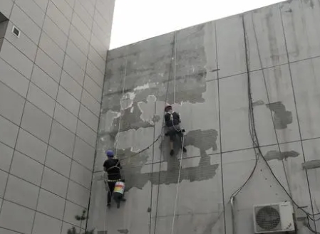 洪雅楼顶漏水维修公司分享下洪雅外墙防水的注意事项